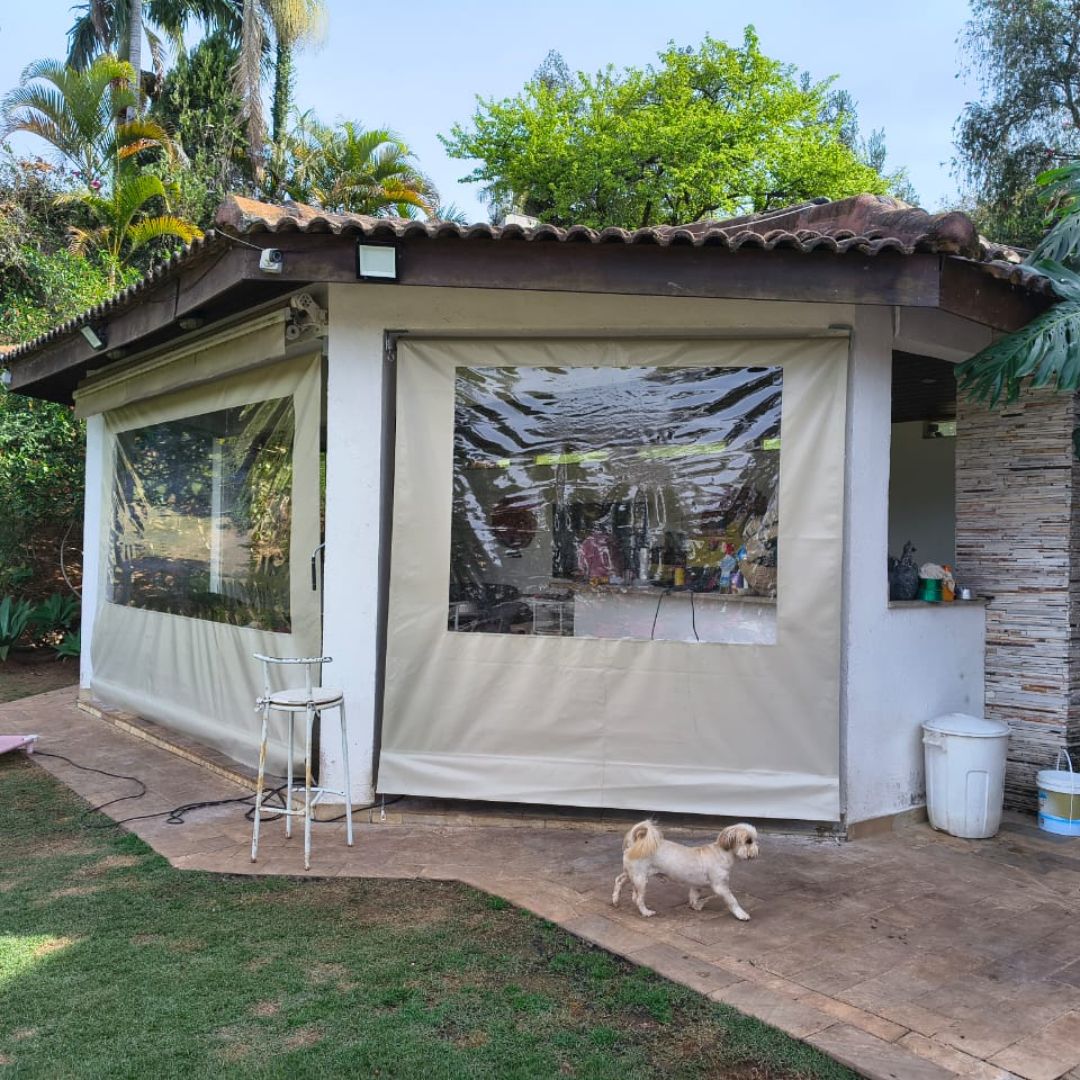 Toldo cortina com visor